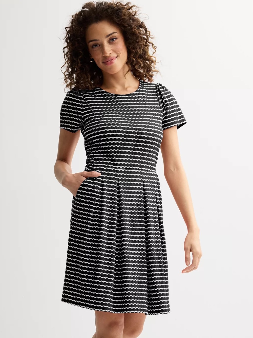 Draper James Striped Fit & Flare Dress with Pockets (S)